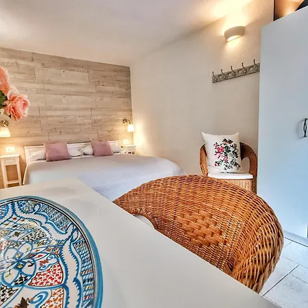 فندق مبيت وإفطار Carpe Diem E 5*