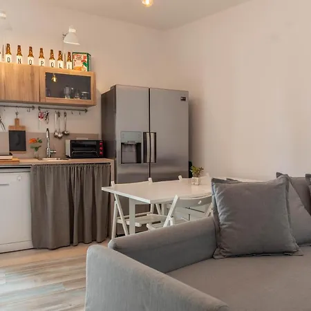 Frühstückspension Carpe Diem E 4*